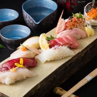 博多駅から徒歩1分!こだわりの寿司コースを都ホテル博多で堪能しませんか?